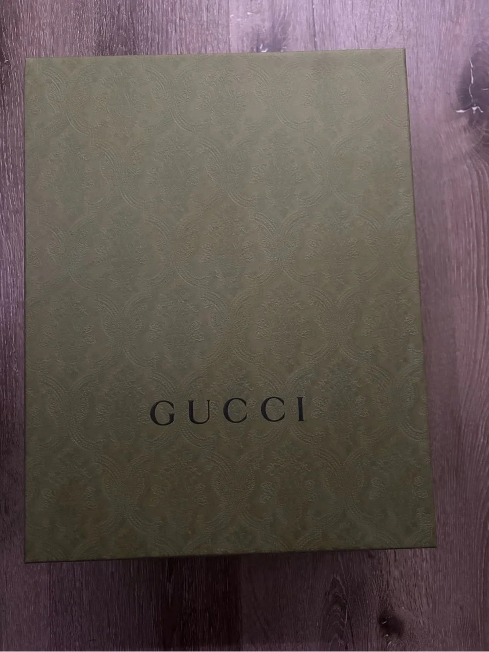 Gucci White Slide Sandals with Red and Green Stripes